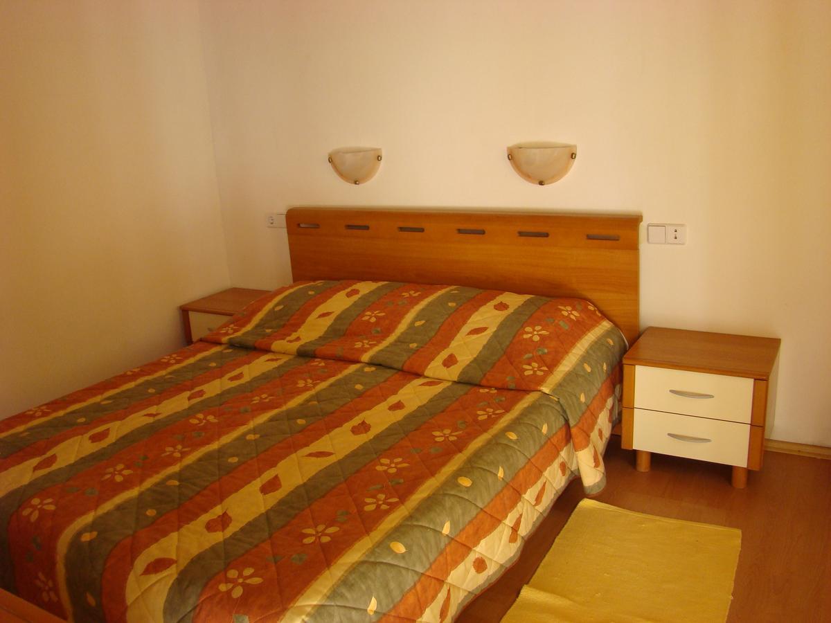 Villas Oleandri Vrboska Εξωτερικό φωτογραφία