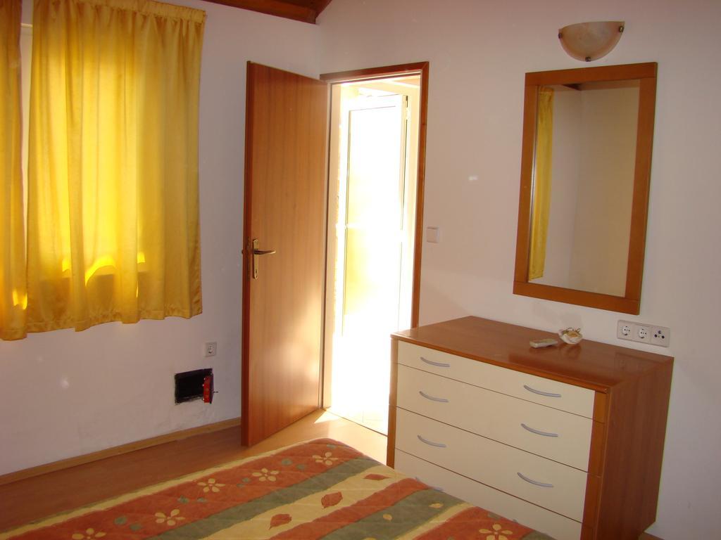 Villas Oleandri Vrboska Εξωτερικό φωτογραφία
